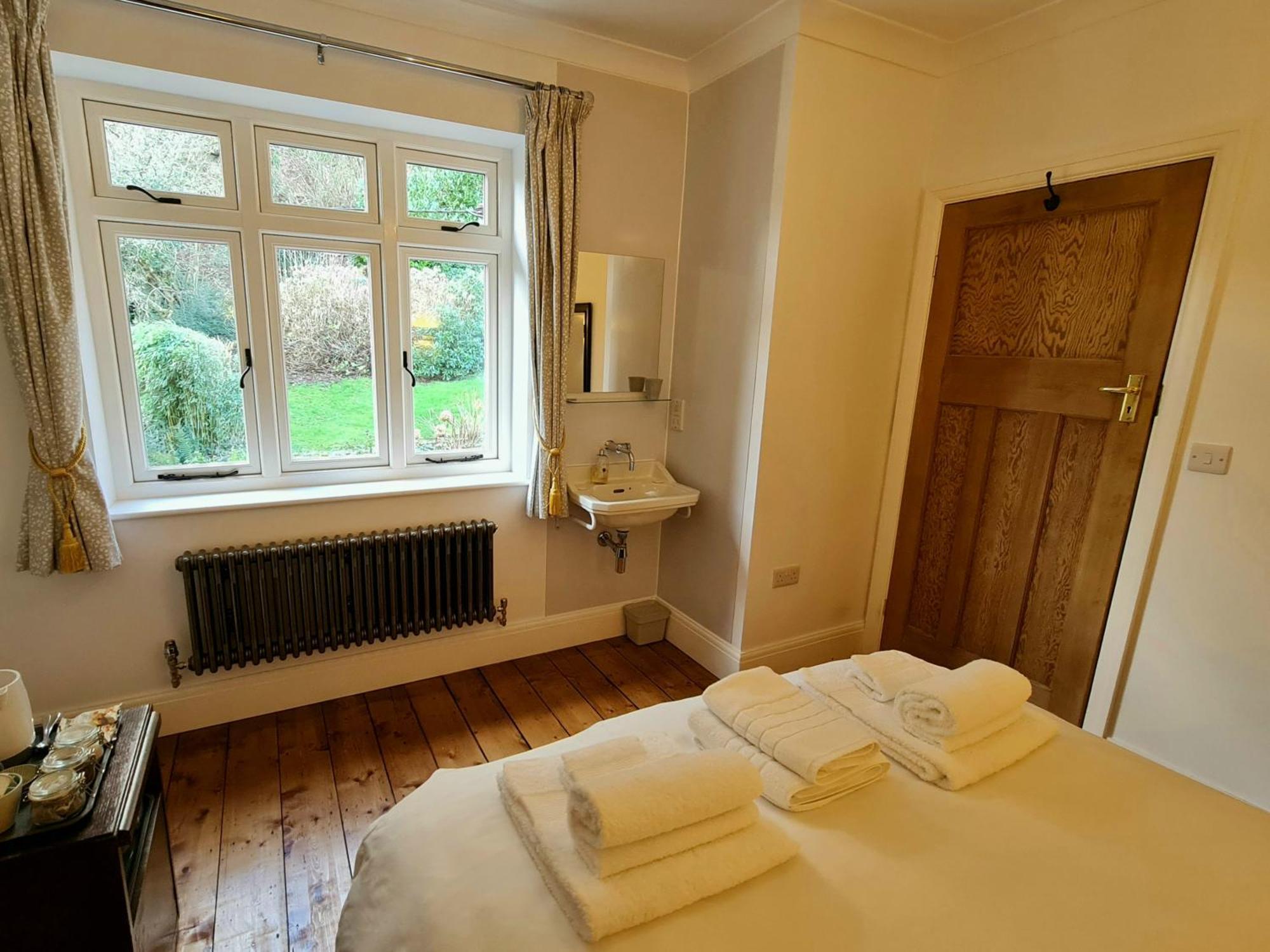 אילפרקומב Newberry Wood Guesthouse חדר תמונה