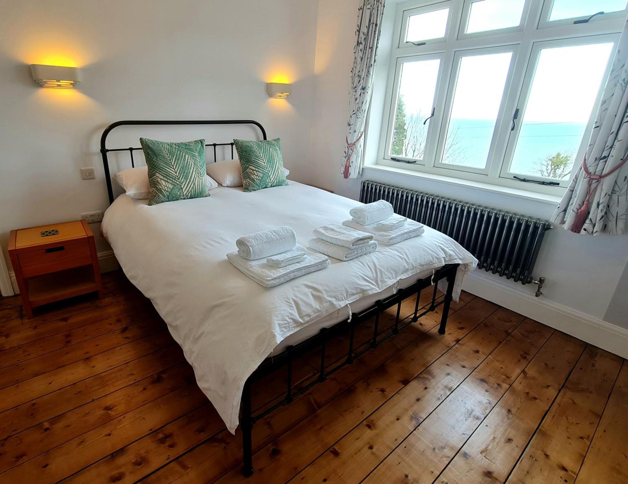 אילפרקומב Newberry Wood Guesthouse חדר תמונה