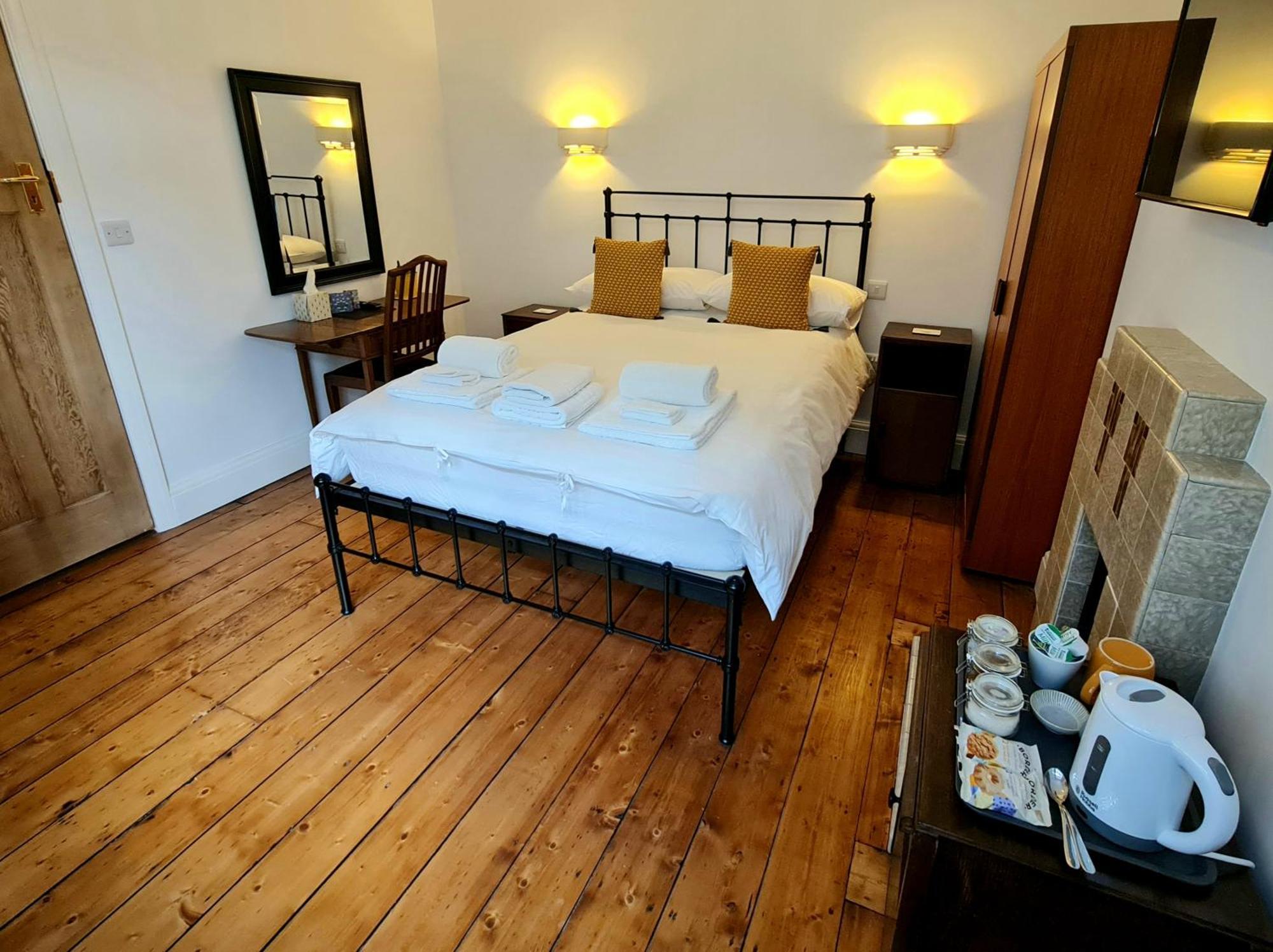 אילפרקומב Newberry Wood Guesthouse חדר תמונה